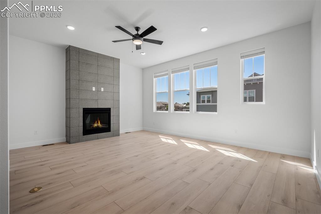 Image 8 of 37: Living Room