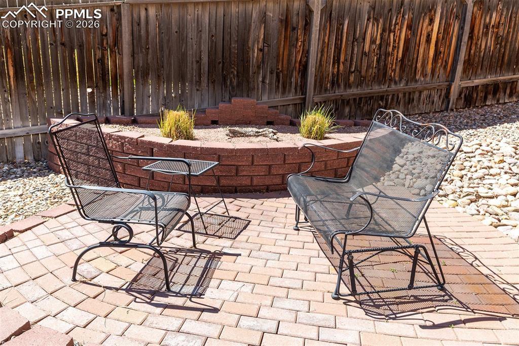 Image 48 of 50: Patio