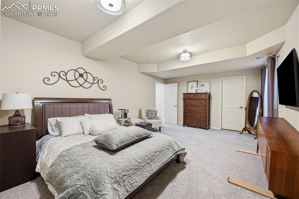 Image 41 of 48: Bedroom