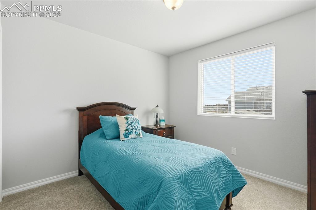 Image 16 of 44: Bedroom