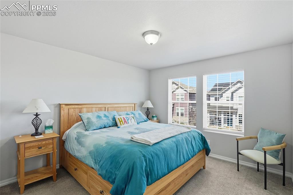 Image 24 of 44: Bedroom