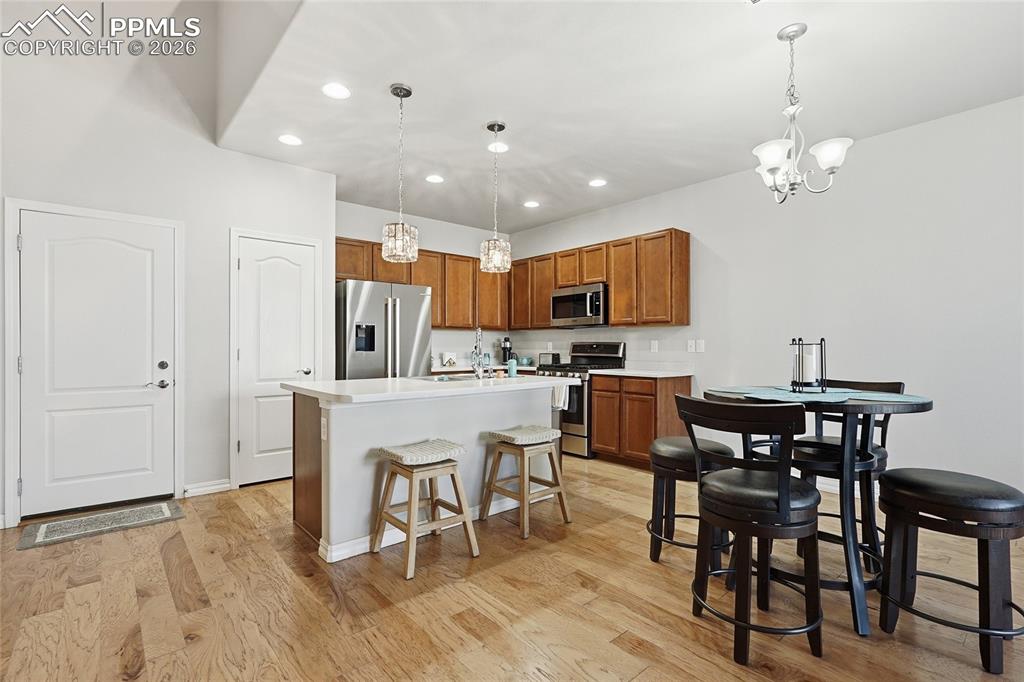 Image 9 of 44: Kitchen