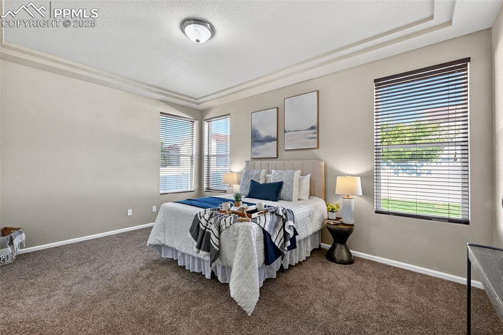 Image 12 of 27: Bedroom