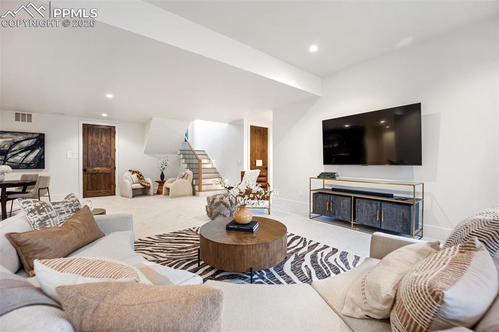 Image 27 of 45: No Description Available