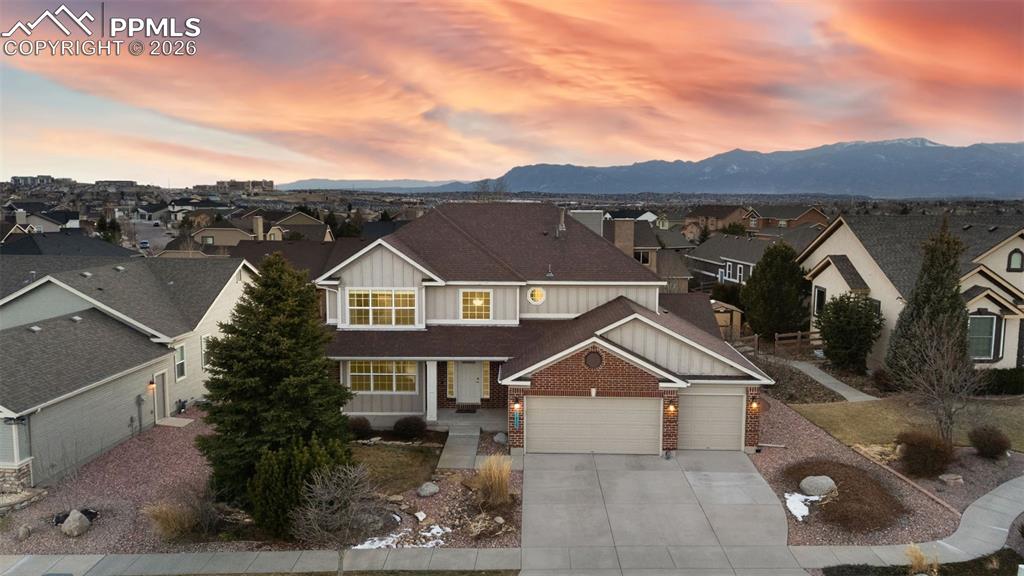 Image 5 of 37: Front of Structure