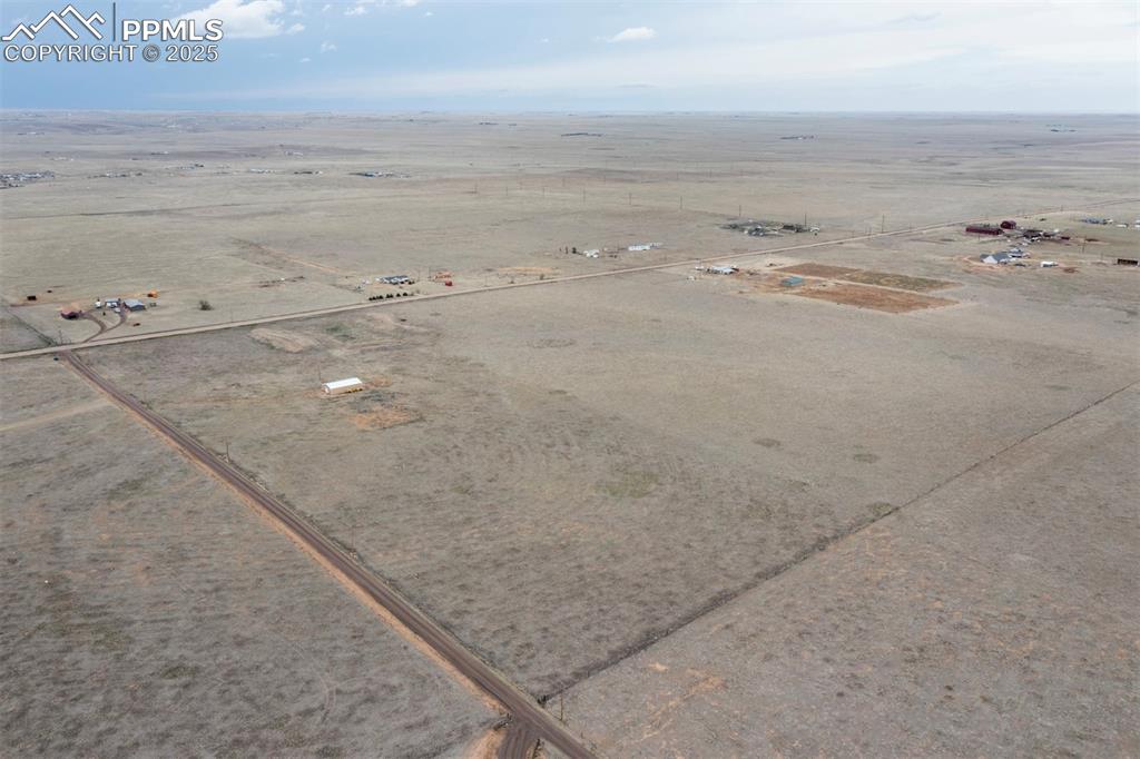 Image 17 of 30: Birds eye view of property 