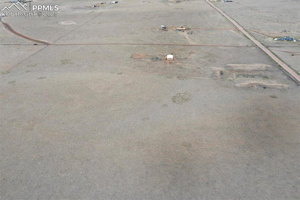 Image 21 of 30: Birds eye view of property