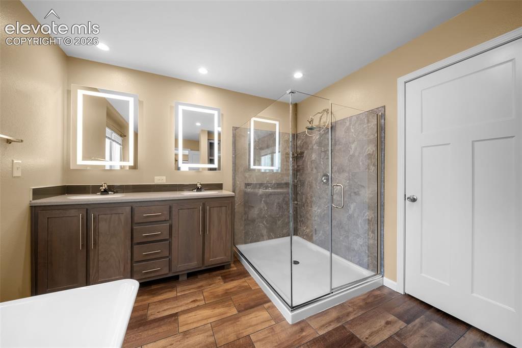 Image 26 of 49: Master Bathroom