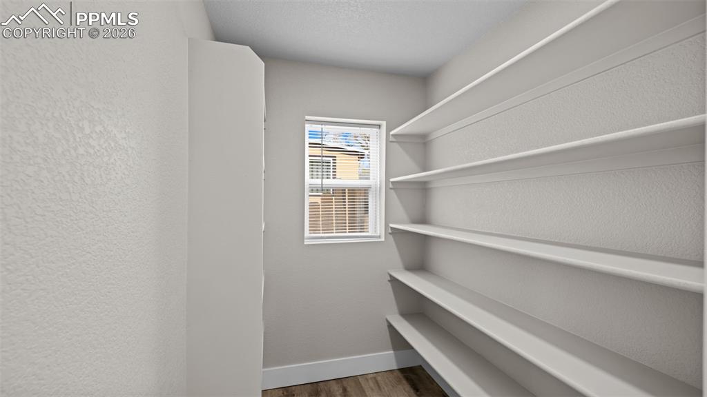 Image 22 of 36: Pantry