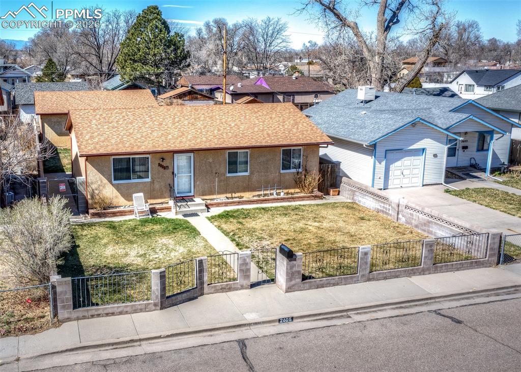 Image 29 of 39: Front of Structure