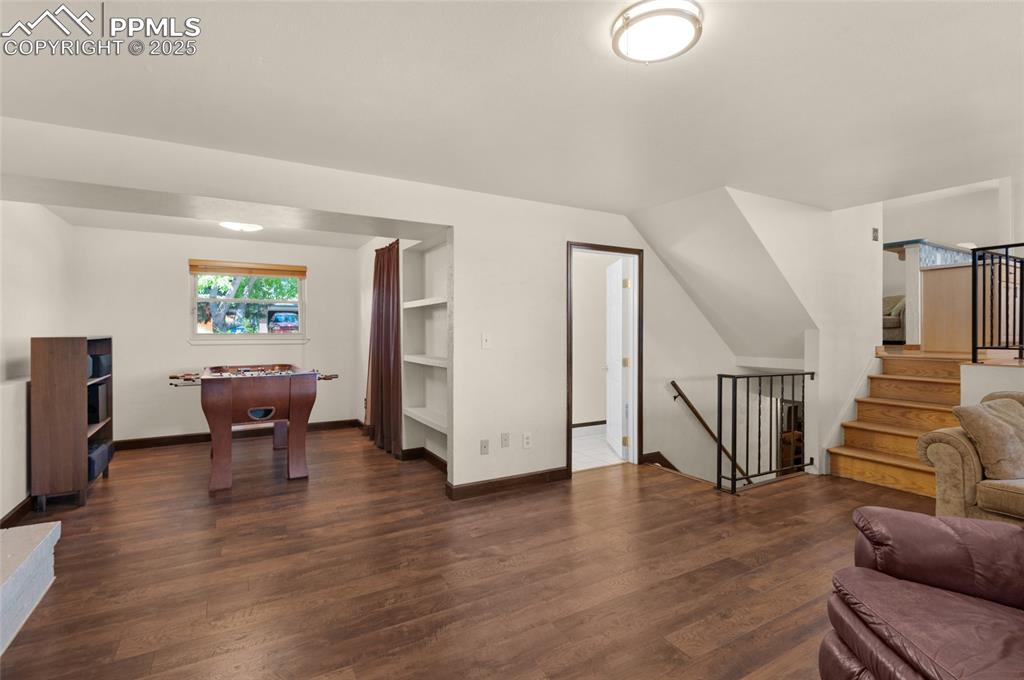 Image 13 of 40: Bonus Room