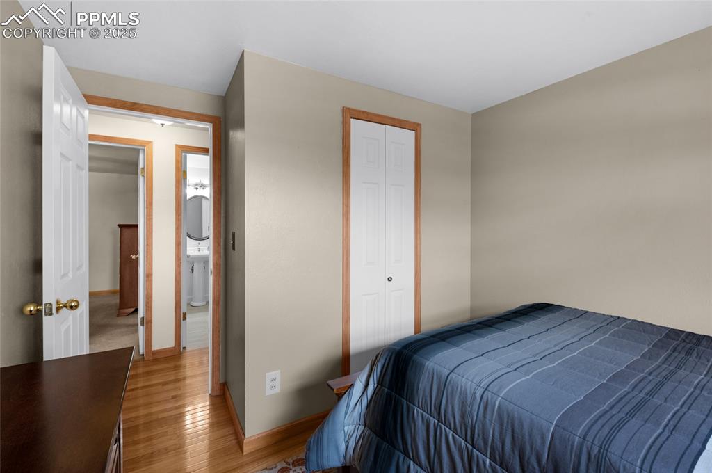 Image 24 of 40: Bedroom