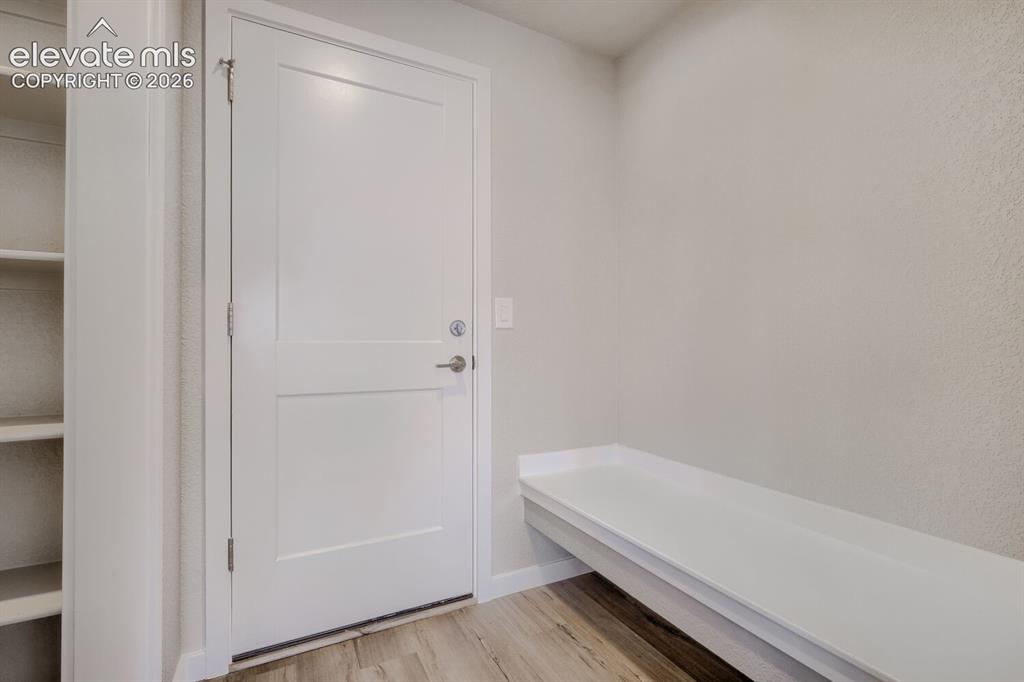 Image 18 of 29: Mud Room