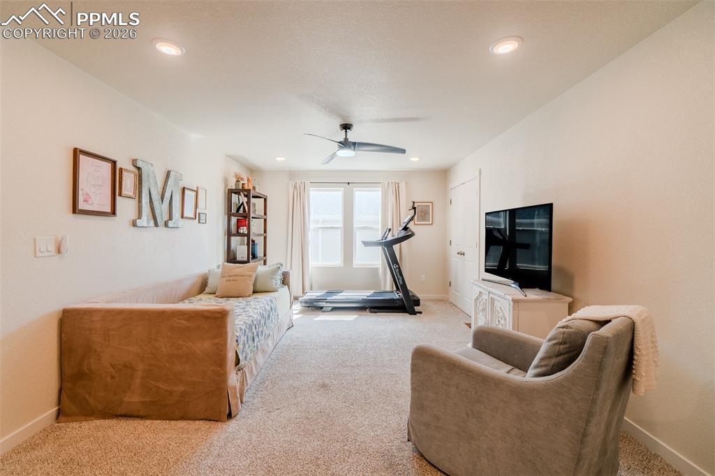 Image 20 of 47: Loft