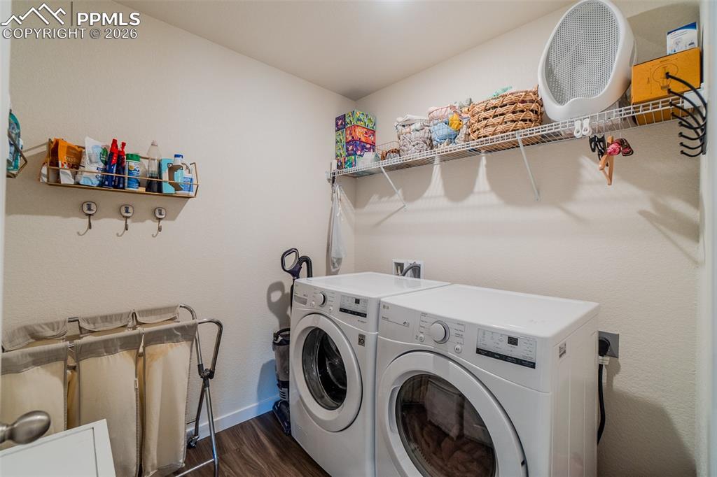 Image 34 of 47: Laundry