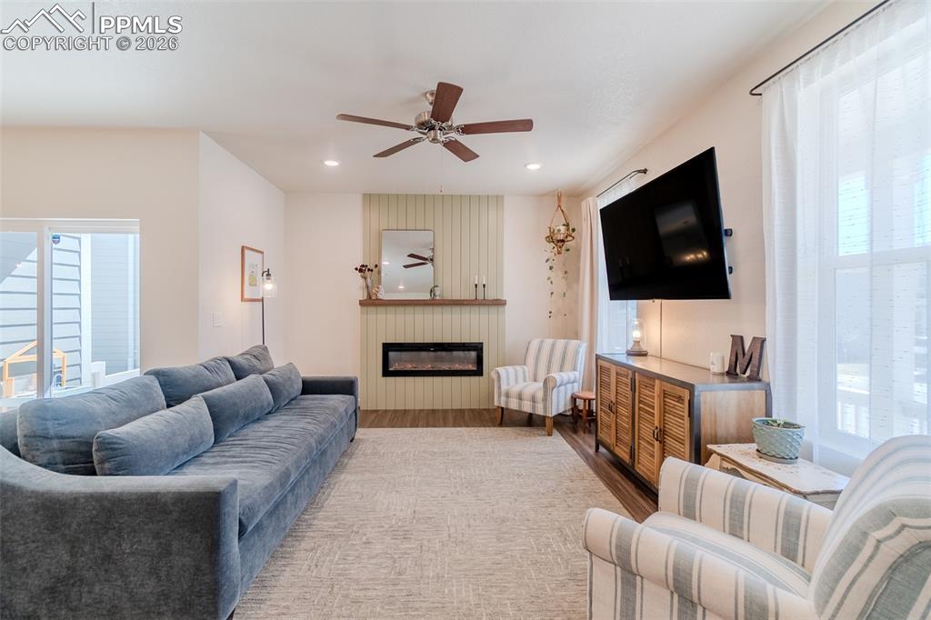 Image 8 of 47: Living Room