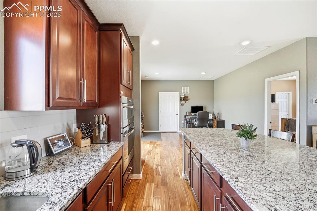 Image 8 of 49: Kitchen