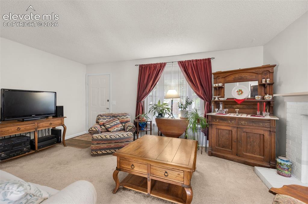 Image 6 of 33: Living Room