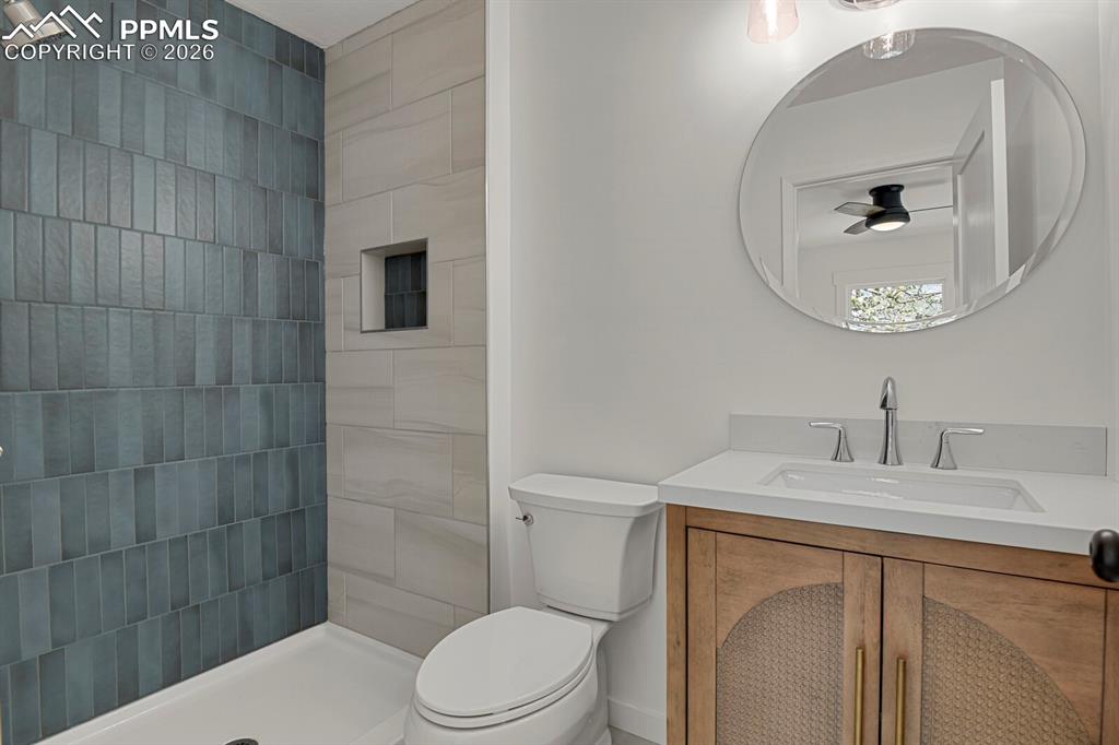 Image 22 of 40: Master Bathroom