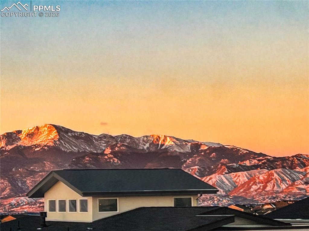 Image 49 of 50: View