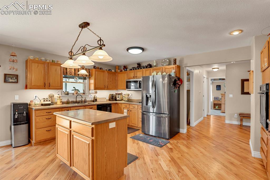 Listing 2024572, Image 12 of 30