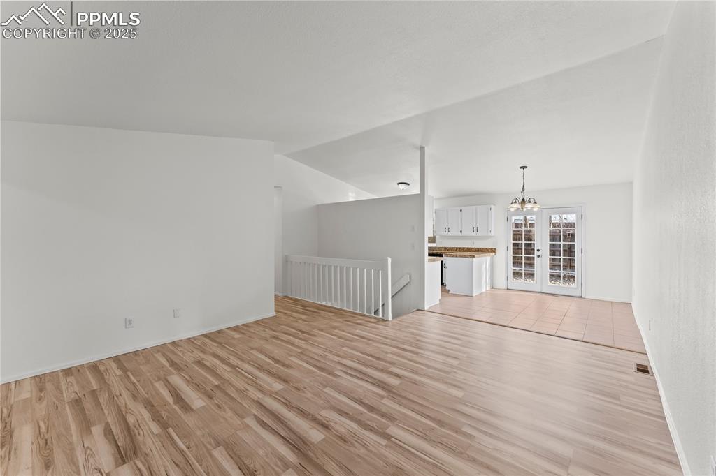 Image 5 of 35: Living Room