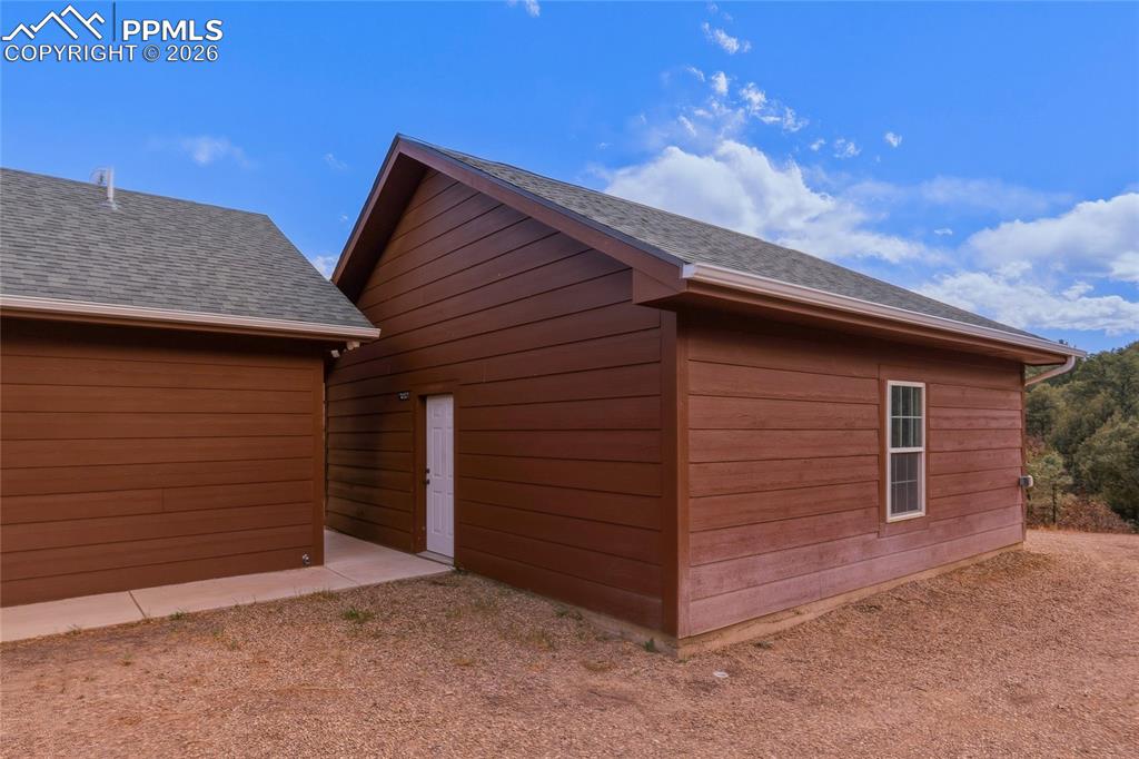 Image 38 of 48: Side of Structure