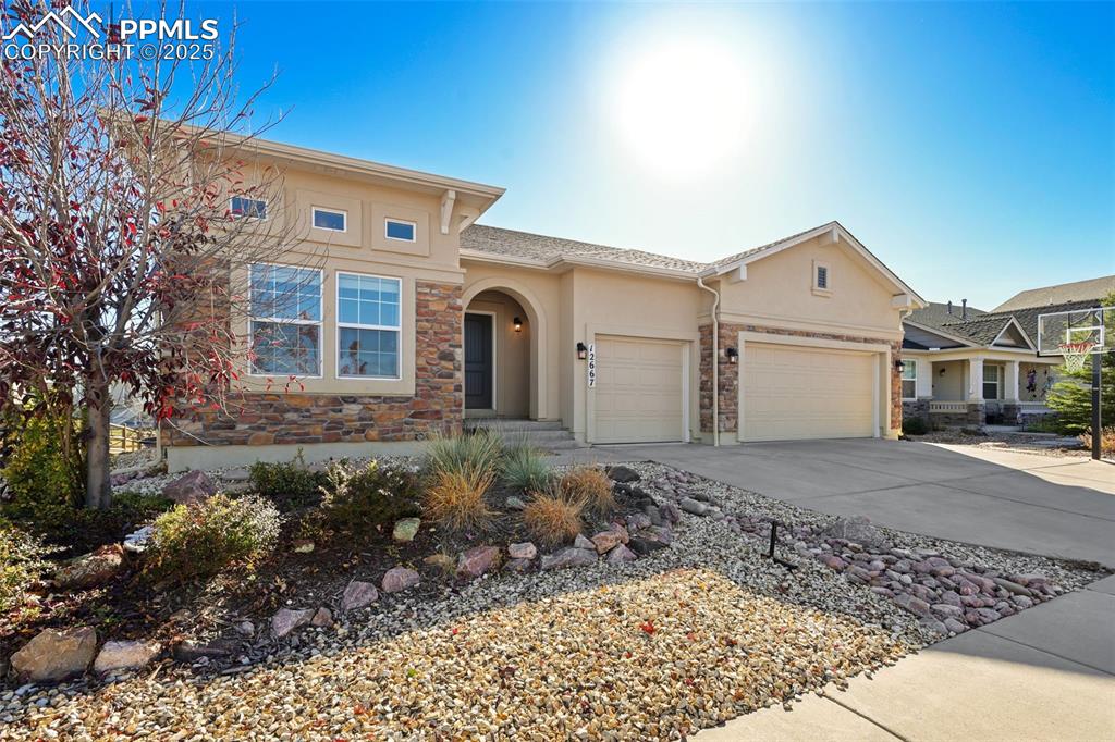 Image 3 of 39: Front of Structure