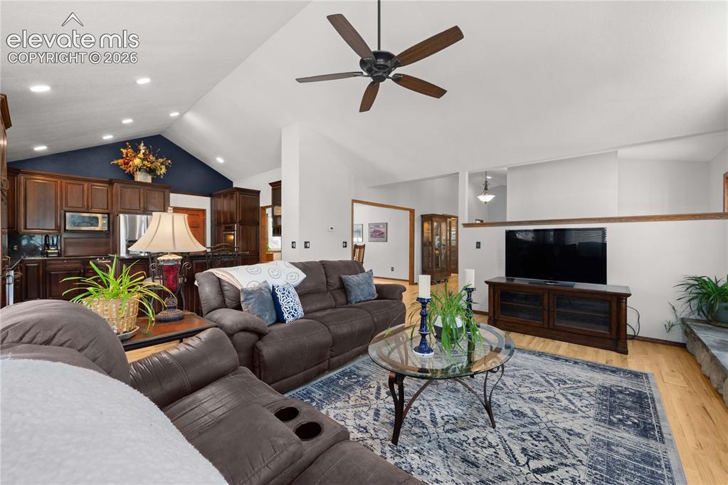 Image 12 of 50: Living Room