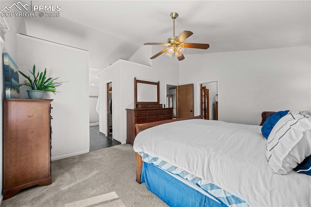 Image 22 of 40: Bedroom