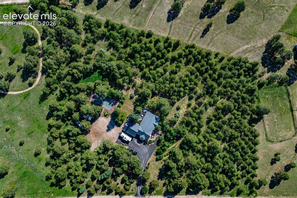Image 36 of 50: Aerial view