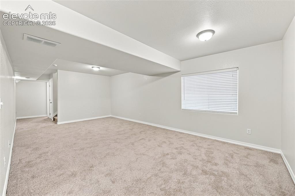 Image 35 of 47: Family Room