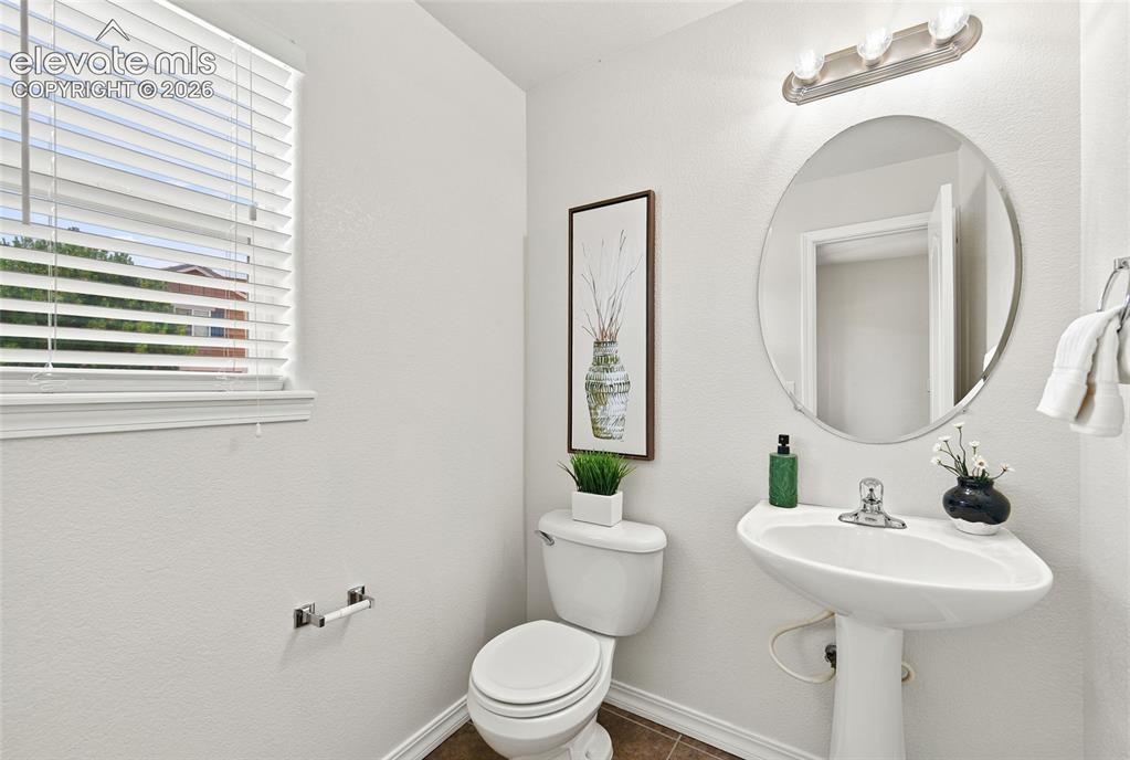 Image 5 of 47: Bathroom