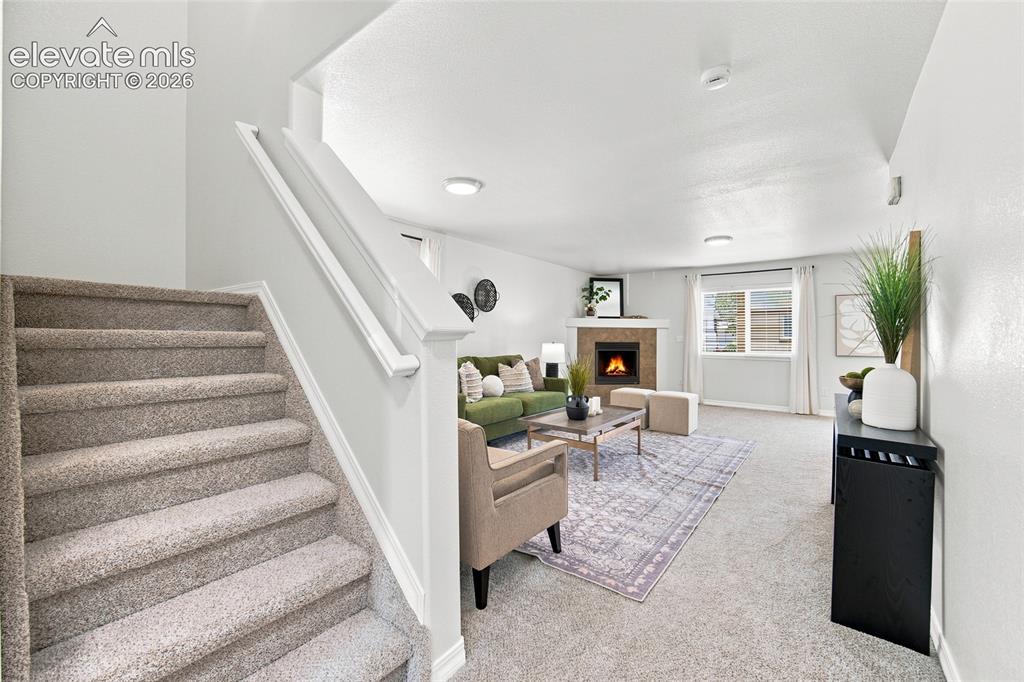 Image 6 of 47: Entrance Foyer