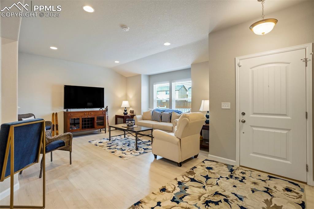 Image 4 of 34: Living Room