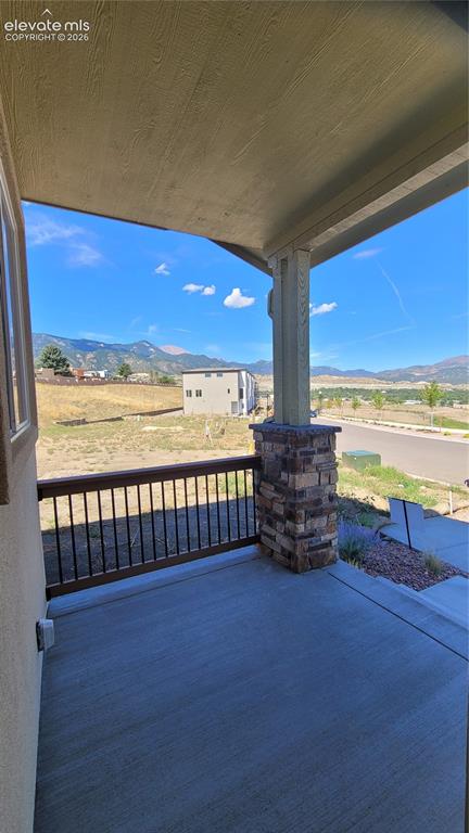 Image 3 of 41: Covered Front Porch!