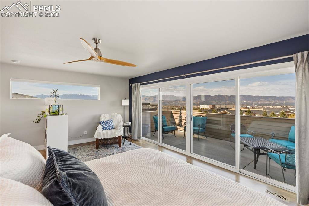 Image 14 of 50: Master Bedroom