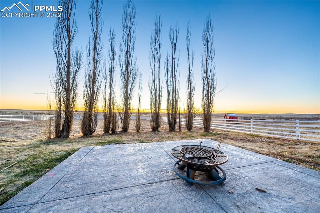 Listing 2040080, Image 30 of 47