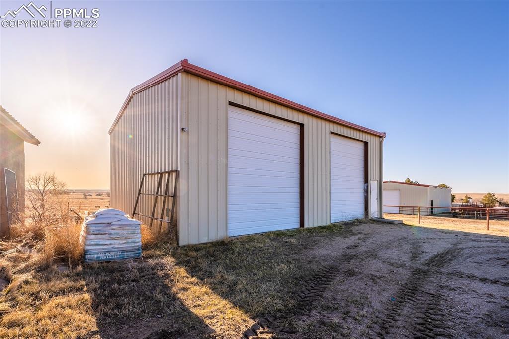 Listing 2040080, Image 32 of 47