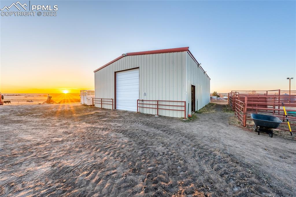 Listing 2040080, Image 35 of 47