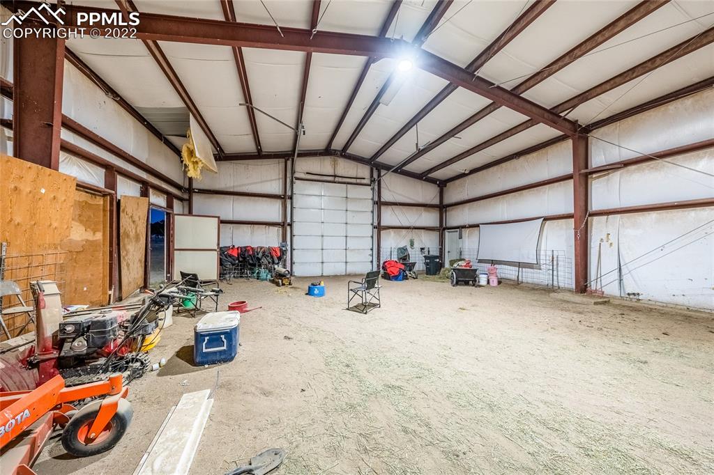 Listing 2040080, Image 39 of 47