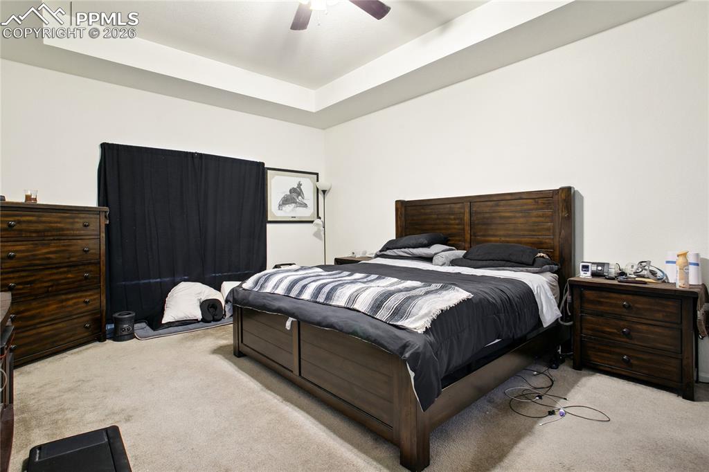 Image 46 of 50: Bedroom