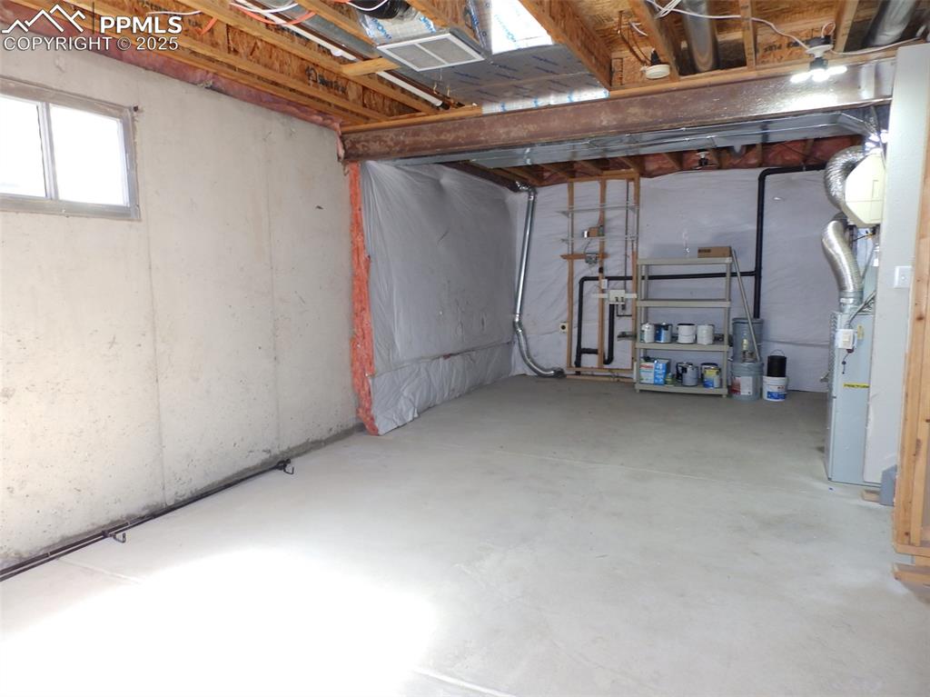 Image 14 of 17: Basement