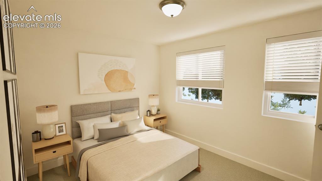 Image 3 of 10: Bedroom