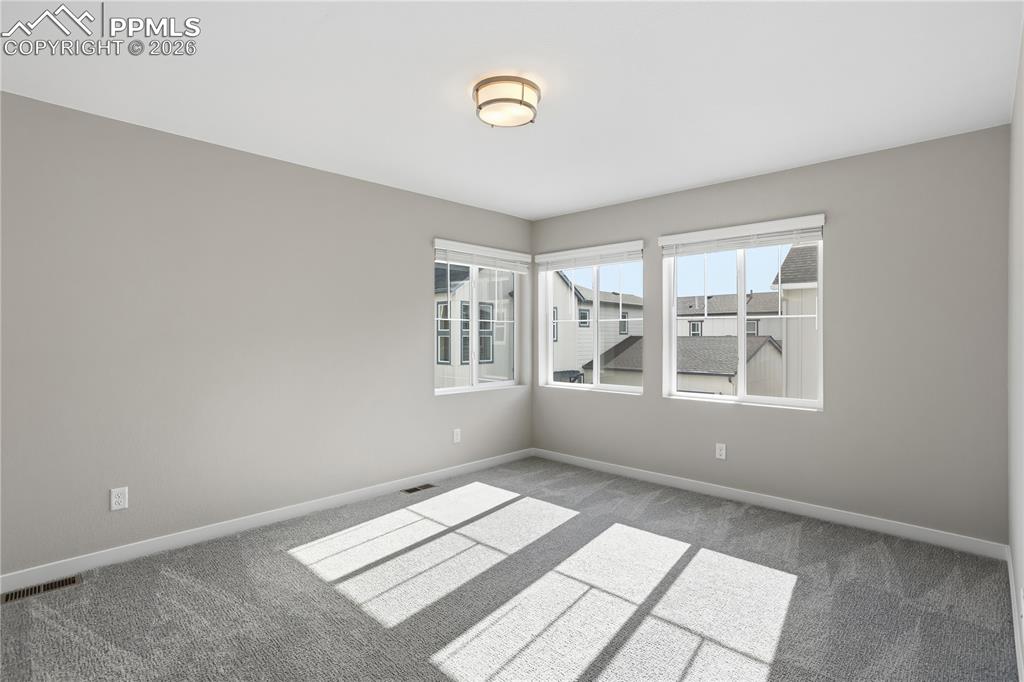 Image 19 of 33: Master Bedroom