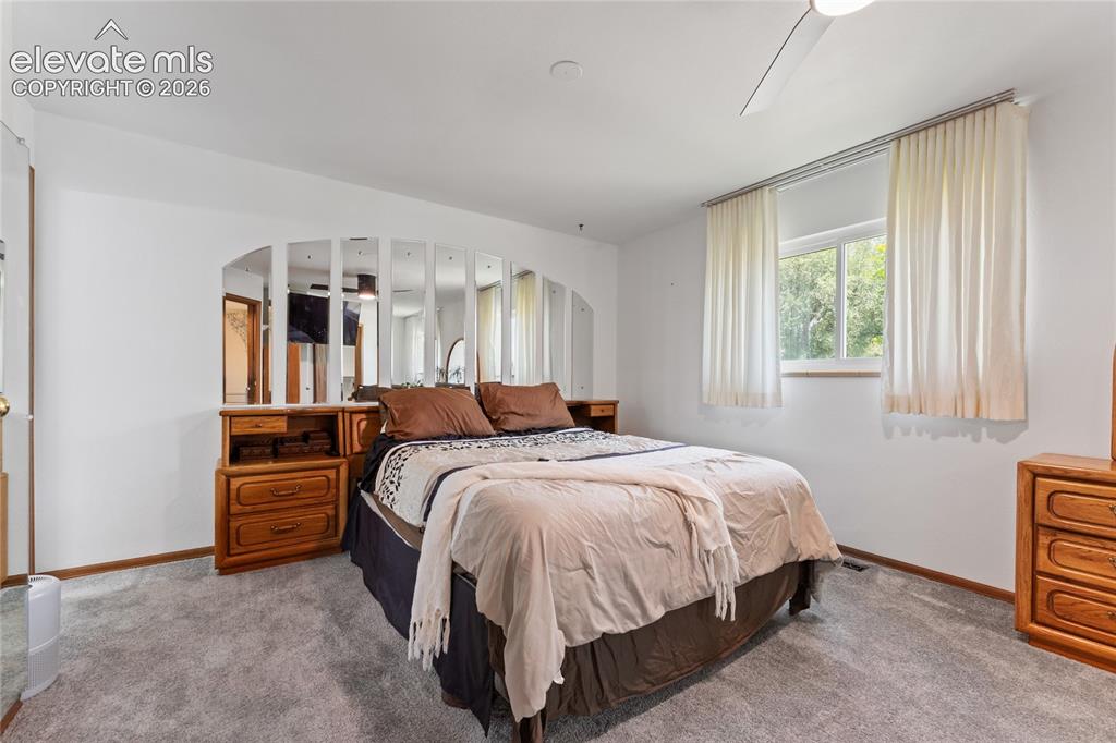 Image 23 of 49: Master Bedroom