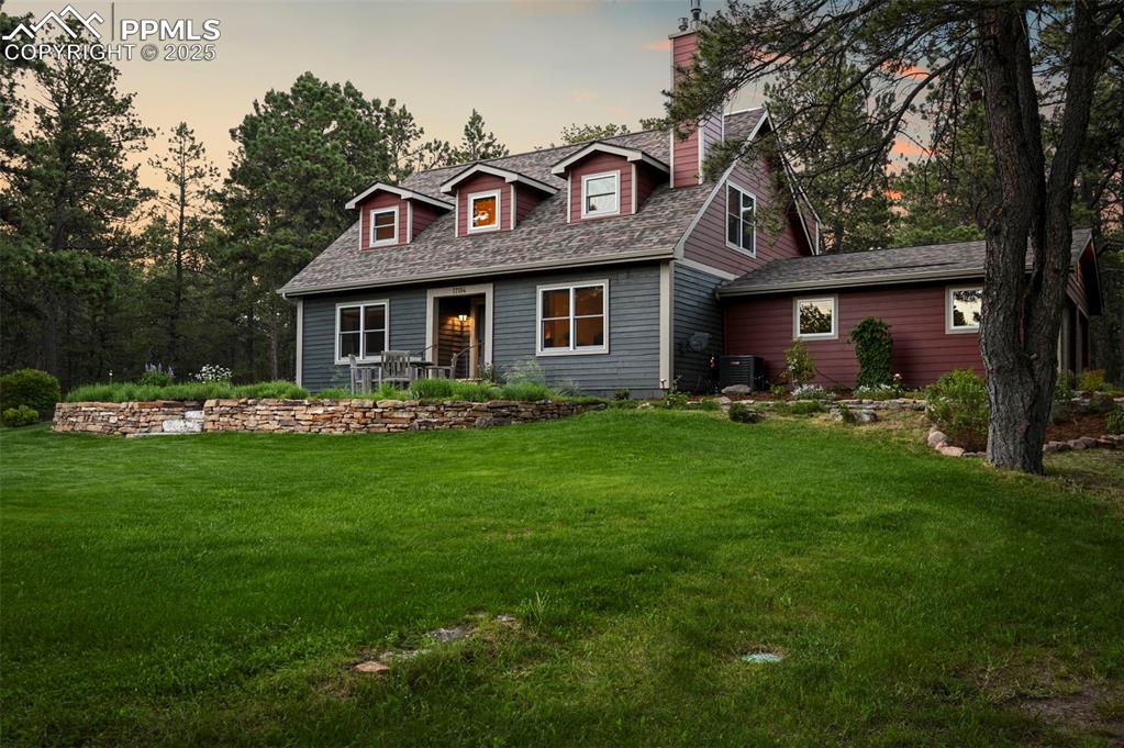 Image 2 of 50: Front of Structure