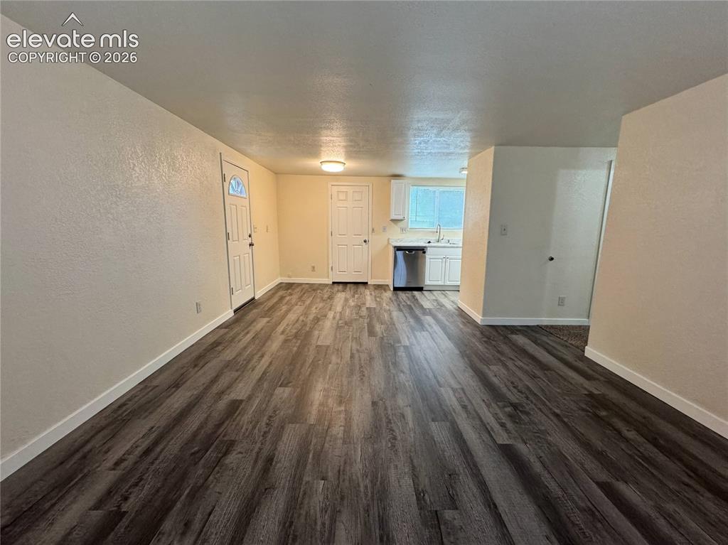 Image 6 of 16: Living Room