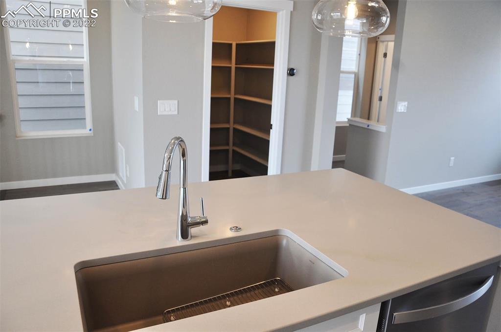 Listing 2049498, Image 9 of 26