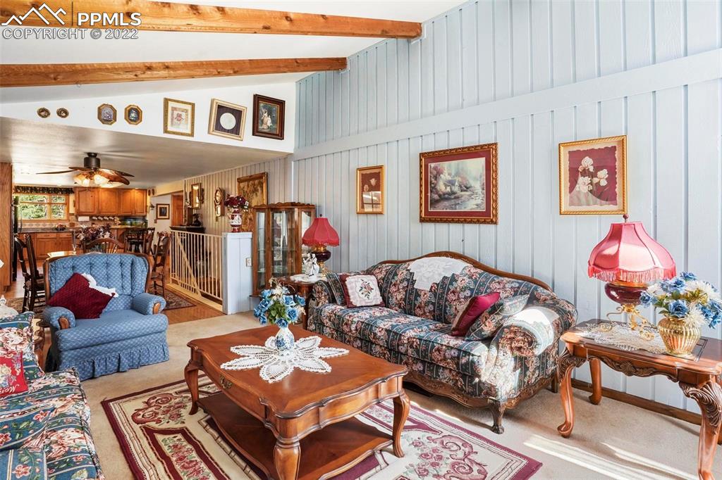 Listing 2054490, Image 11 of 48